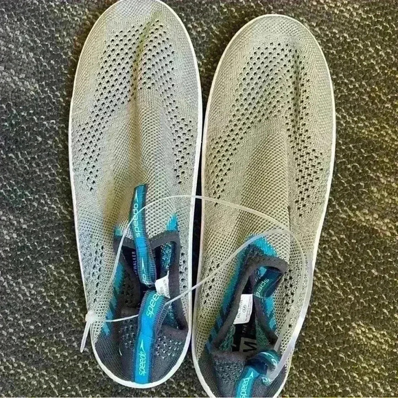 Speedo Men's Surf Walker Water Shoe Size 9-10 Grey Slip On Beach Boating Swim - Picture 11 of 12